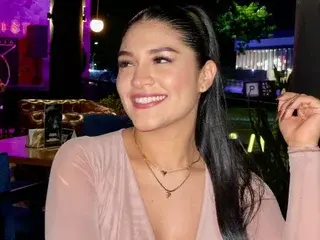 Streamate Free Porn Cam of AmelieCroftt