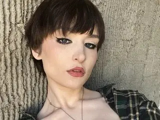 Streamate Watch Live Sex Cams of LuisaNoir
