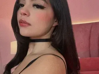 Streamate Free Porn Cam of EmmaWeest