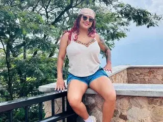 Streamate Sex Cam of LillyMadisson