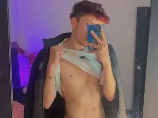 Streamate Live Porn of demianbennet
