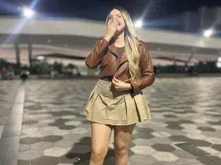 Streamate Free Live Porn of miarossexxXX