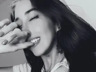 Streamate Nude Webcam of Lissandra222