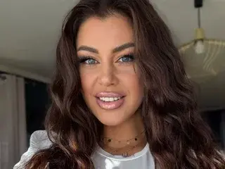Streamate Private Sex Chat of Amida_Chris