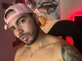 Streamate Adult Video Chat of hairyboyx