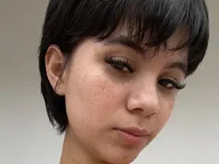 Streamate Best live sex cam show of Lila_Petite69
