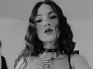 Streamate Nude Webcam of ManuEvans