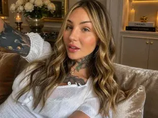 Streamate Live Sex Cam of TattedCherries