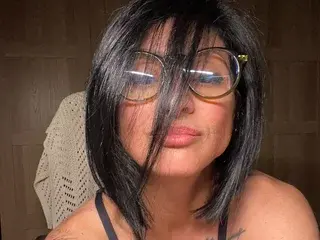 Streamate Free Live Porn of MiaFit