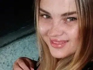 Streamate Free Porn Cam of Siren_Irenka