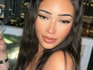 Streamate Private Sex Chat of ValeriaImaniLin