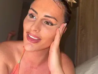 Streamate Watch Live Sex Cams of LaithanBiBritish