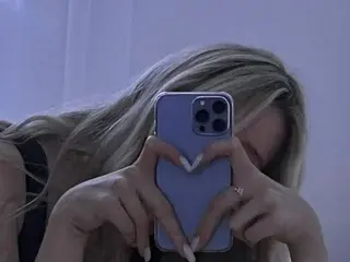 Streamate Best live sex cam show of KittyVixenxo