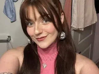 Streamate Sex Chat of DitzyLilDaisy