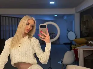 Streamate Best Webcam of SkinnyNatty
