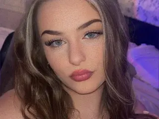 Streamate Adult Webcam of MissThiccc