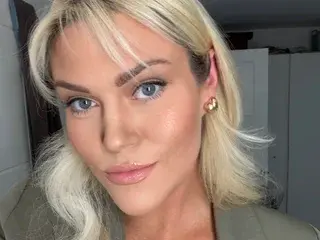 Streamate Private Sex Chat of xoxMissDxox