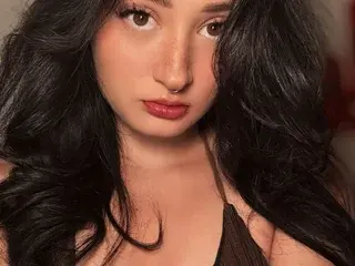 Streamate Watch Live Sex Cams of MaddyMartinez