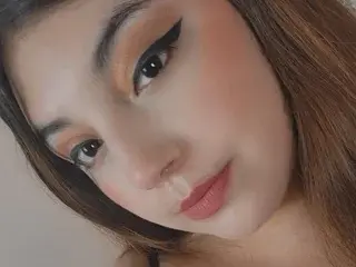 Streamate Sex Chat of RoxxaneDiaz
