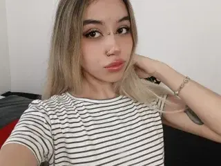 Streamate Free Porn Cam of Cybermoon