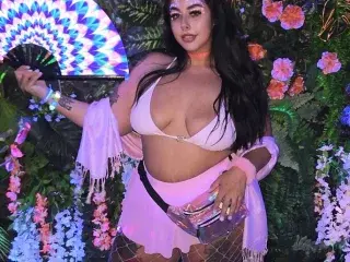 Streamate Live Porn of SexySe7en77