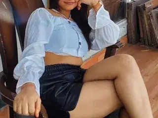 Streamate Nude Webcam of VinniBeauti