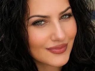 Streamate Nude Webcam of Bellastarrrr