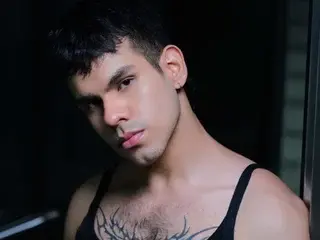 Streamate Best live sex cam show of Derek_Voss