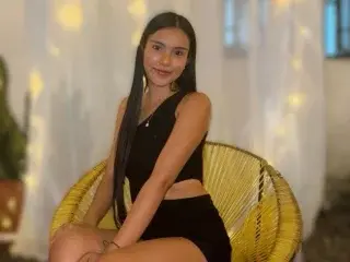 Streamate Sex Cam of nahomy_park18