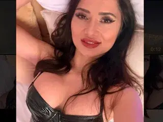 Streamate Live Sex Cam of AnnaKarinaX