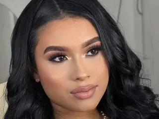 Streamate Free Porn Cam of MiaHannton