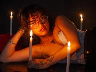 Streamate Sex Chat of KittyLatina_22