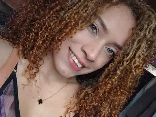 Streamate Free Porn Cam of Adrianalovers