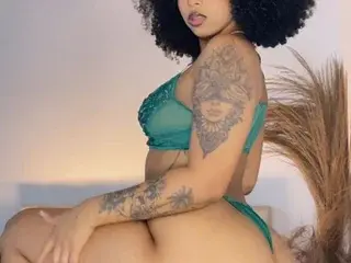 Streamate Free Porn Cam of AdharaHiiller