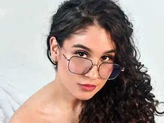 Streamate Adult Webcam of AriaBloomm