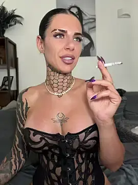 Stripchat Live Sex Cam of LexiCoco