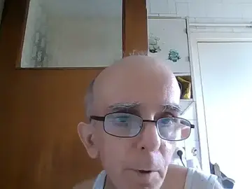Stripchat Live Sex Cam of mariusica1@xh