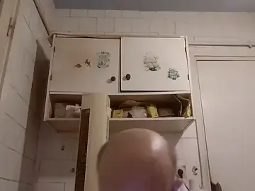 Stripchat Free Porn Cam of mariusica1@xh