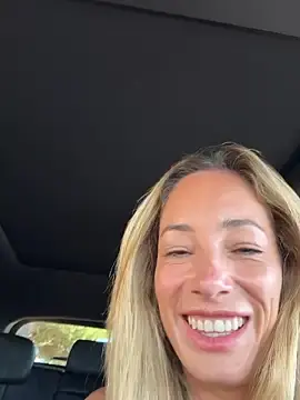 Stripchat Best Webcam of SweetAlegra_