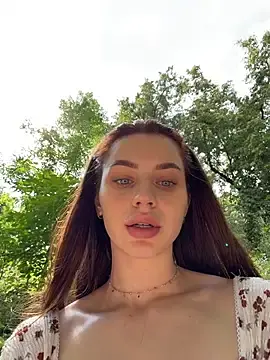 Stripchat Nude Webcam of Camilla_Railian
