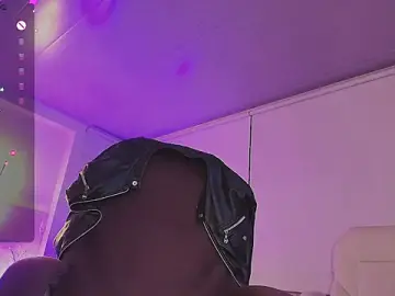 Stripchat Free Live Porn of kloe28