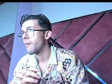 Stripchat Free Live Porn of RodrigoColby2