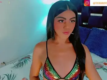 Stripchat Watch Live Sex Cams of tiifannysexyhot