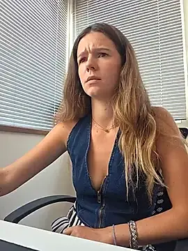 Stripchat Best live sex cam show of lucie_mehott