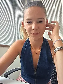 Stripchat Adult Webcams of lucie_mehott