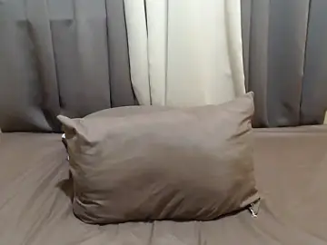 Stripchat Free Porn Cam of x_brittany_x