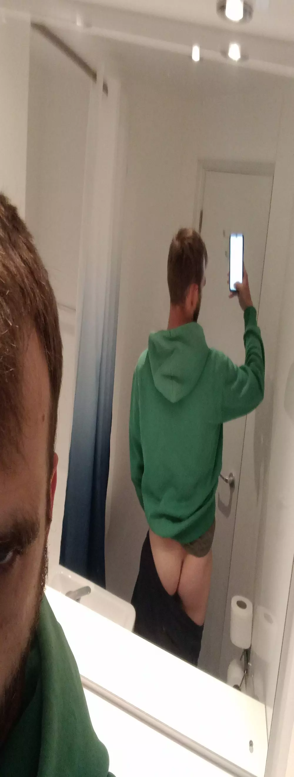 MaverickShamless@xh