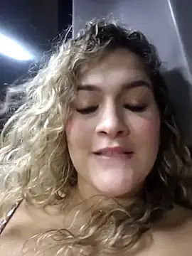 Stripchat Adult Video Chat of Sara_smiiith211