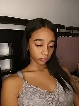 Stripchat Live Sex of Zoe_Sweett18