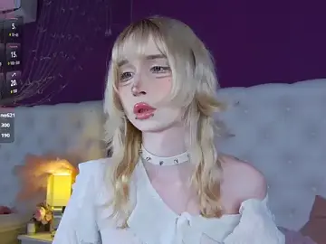 Stripchat Live Sex Cam of cutetomie